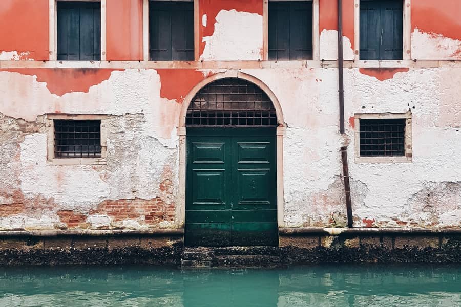 Venice canals at risk of getting dry due to low tides